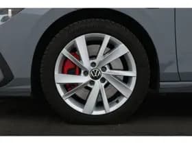Volkswagen Golf thumbnail 8