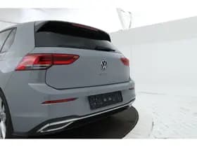 Volkswagen Golf thumbnail 9