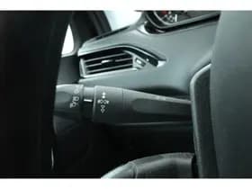 Peugeot 208 thumbnail 12