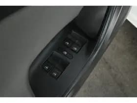 SEAT Ibiza thumbnail 37