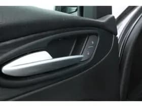 Alfa Romeo Stelvio thumbnail 16