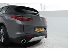 Alfa Romeo Stelvio thumbnail 41