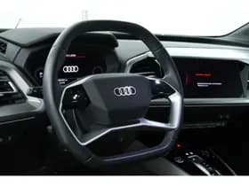 Audi Q4 e-tron thumbnail 14