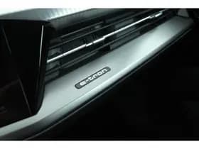 Audi Q4 e-tron thumbnail 32