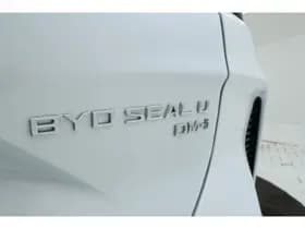 BYD Seal U thumbnail 12