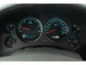 Chevrolet Avalanche thumbnail 13