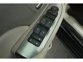 Chevrolet Avalanche thumbnail 10