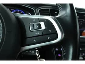 Volkswagen T-Roc thumbnail 19