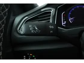 Volkswagen T-Roc thumbnail 54