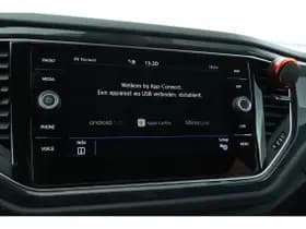 Volkswagen T-Roc thumbnail 56