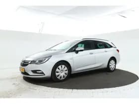 Opel Astra thumbnail 1