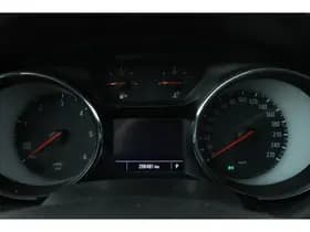 Opel Astra thumbnail 8