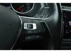 Volkswagen Tiguan thumbnail 23