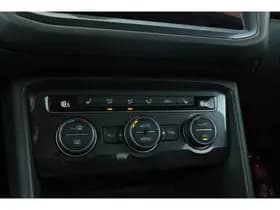 Volkswagen Tiguan thumbnail 34
