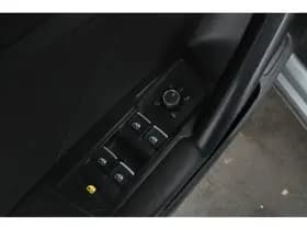 Volkswagen Tiguan thumbnail 58