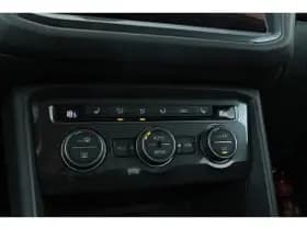 Volkswagen Tiguan thumbnail 77