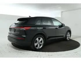 Audi Q4 e-tron thumbnail 2