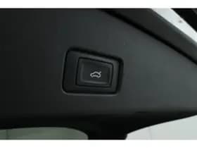 Audi Q4 e-tron thumbnail 9