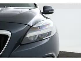 Volvo V40 thumbnail 6