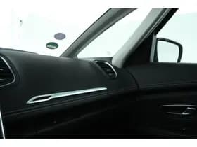 Renault Scénic thumbnail 31
