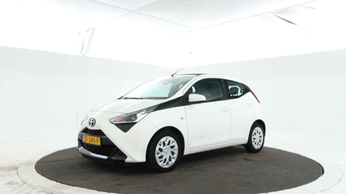 Toyota Aygo — foto 1