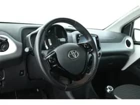 Toyota Aygo thumbnail 12