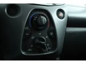 Toyota Aygo thumbnail 25