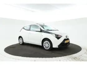 Toyota Aygo thumbnail 31