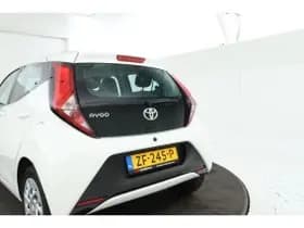 Toyota Aygo thumbnail 37