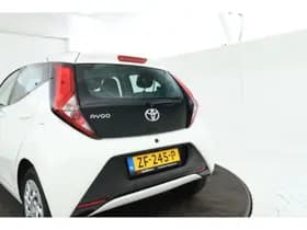 Toyota Aygo thumbnail 10