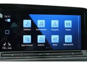Volkswagen Golf thumbnail 22