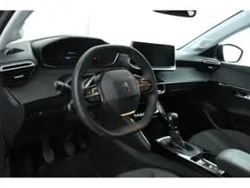 Peugeot 208 thumbnail 10