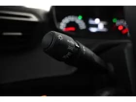 Peugeot 208 thumbnail 51