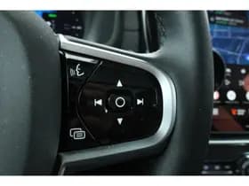 Volvo XC90 thumbnail 27