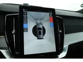 Volvo XC90 thumbnail 37