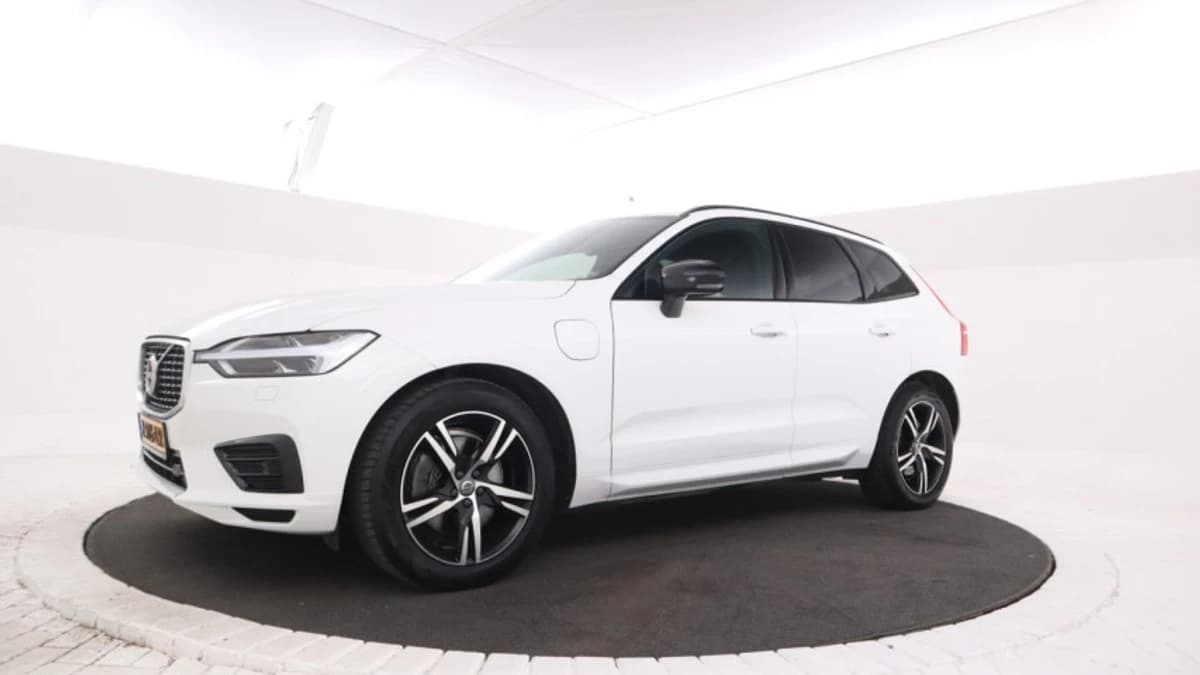Volvo XC60 — foto 1