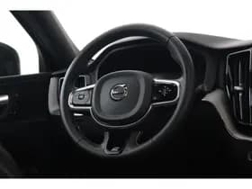 Volvo XC60 thumbnail 21