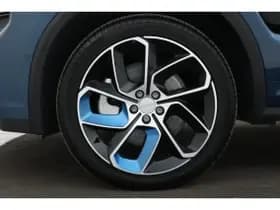 Lynk & Co 01 thumbnail 45