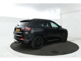 Jeep Compass thumbnail 2