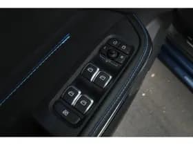 Lynk & Co 01 thumbnail 14