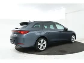 SEAT Leon thumbnail 2