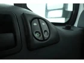 Ford Transit Connect thumbnail 19