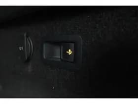 Volkswagen Passat thumbnail 12