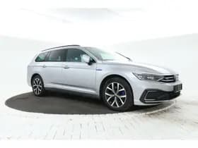 Volkswagen Passat thumbnail 4