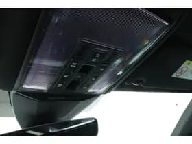 Volkswagen Passat thumbnail 41