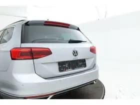 Volkswagen Passat thumbnail 52