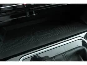 Volkswagen Passat thumbnail 77