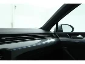 Volkswagen Passat thumbnail 82