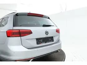 Volkswagen Passat thumbnail 10