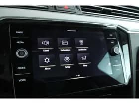 Volkswagen Passat thumbnail 26